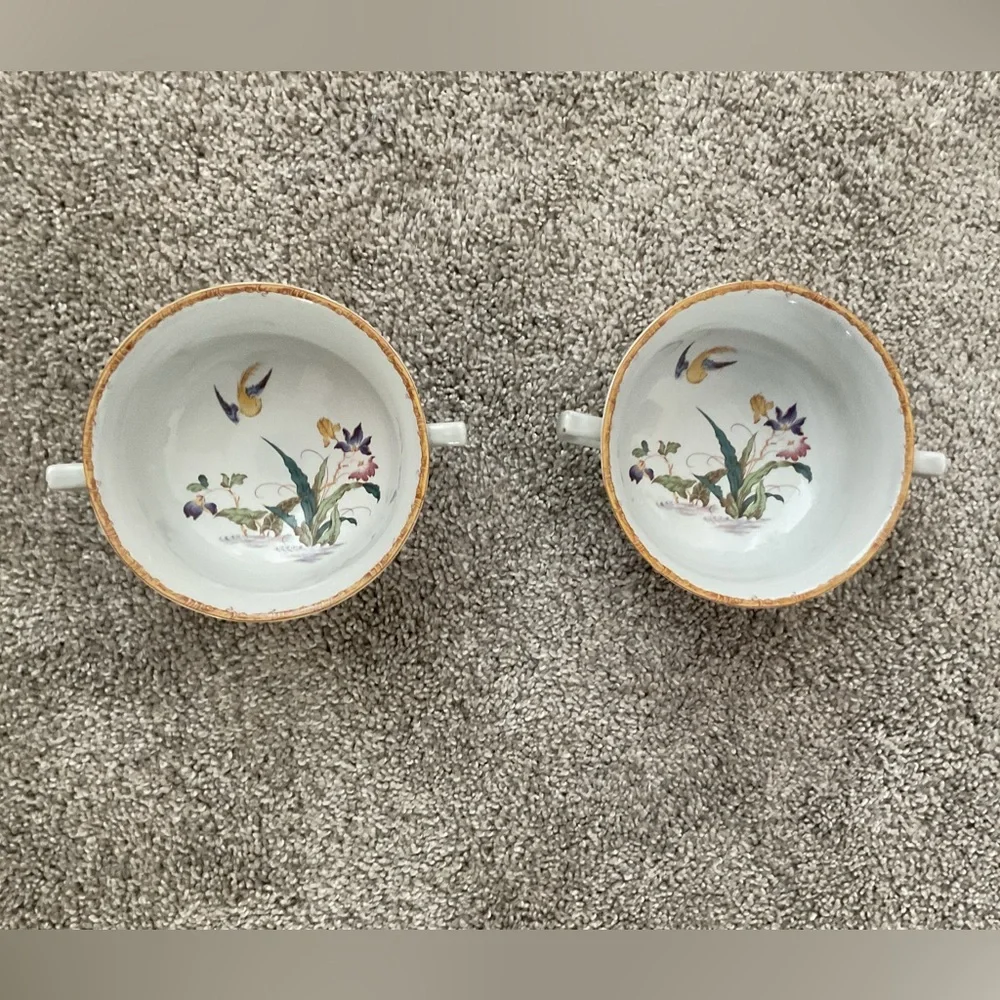 Wedgwood Devon Rose Flat Cream Soup Bowls Lot Of 2